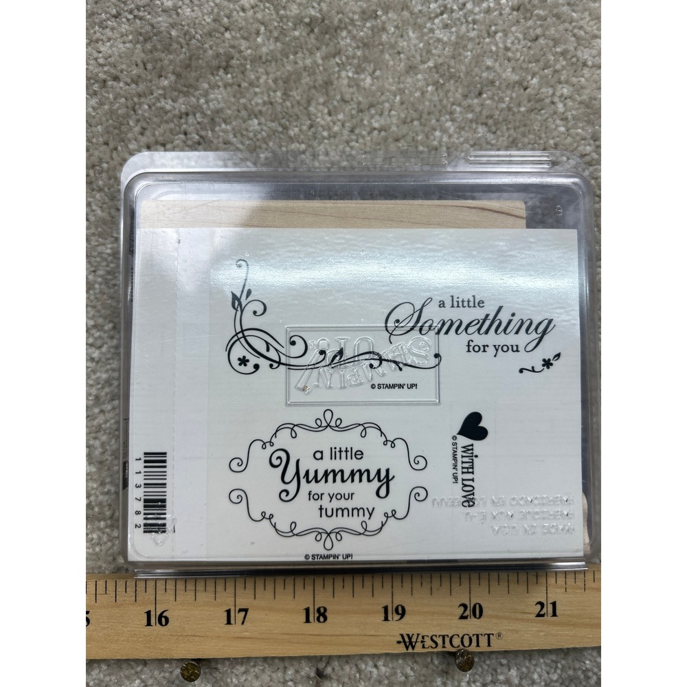Stampin Up A Little Something 113782 Wood Mount Rubber Stamp Set Retired